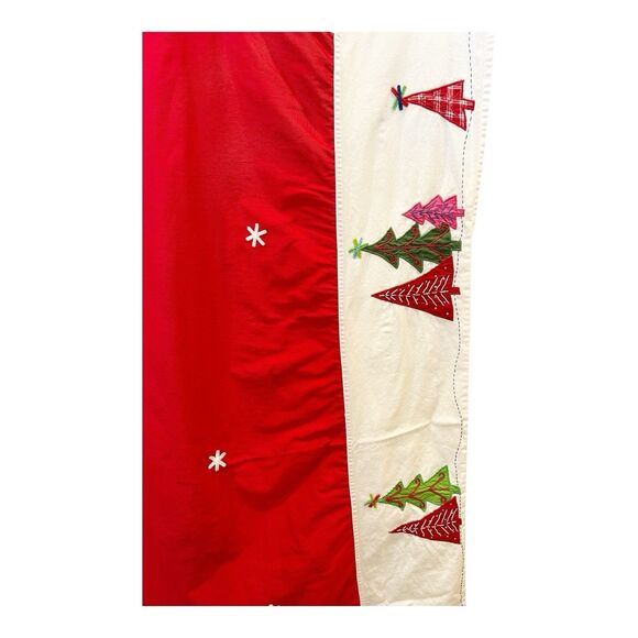 Pottery Barn Kids Christmas Tree Appliqué Square Tablecloth Felt Sz 66” X 66” - Picture 3 of 6